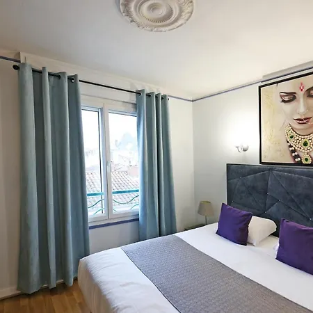 Charming - Les Pasteliers 2* אלבי