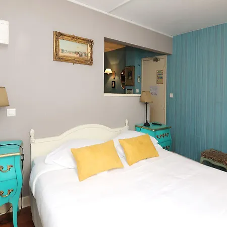 Charming - Les Pasteliers 2* אלבי