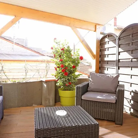 Charming - Les Pasteliers מלון אלבי