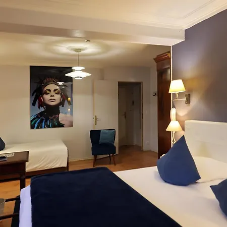 Charming - Les Pasteliers ホテル