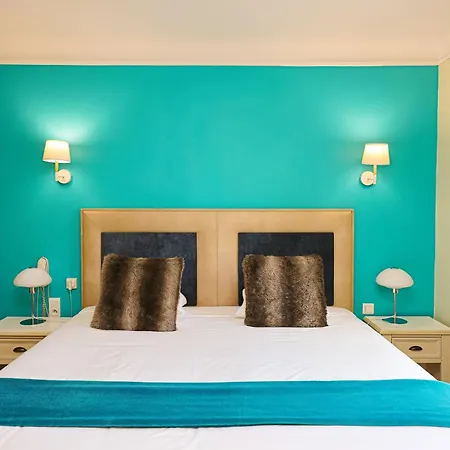 Charming - Les Pasteliers