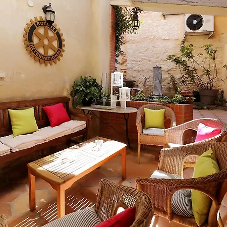 Charming - Les Pasteliers